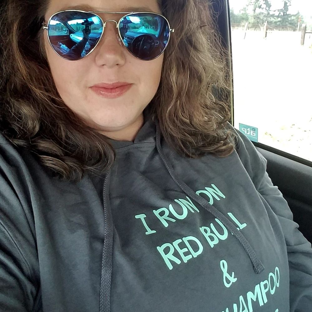 Meet your Posher, Desiree